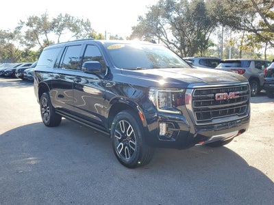 2021 GMC Yukon XL AT4