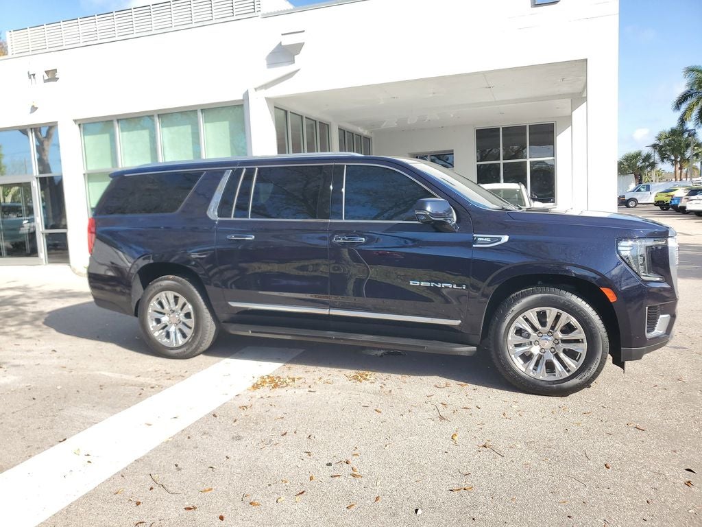 2022 GMC Yukon XL Denali