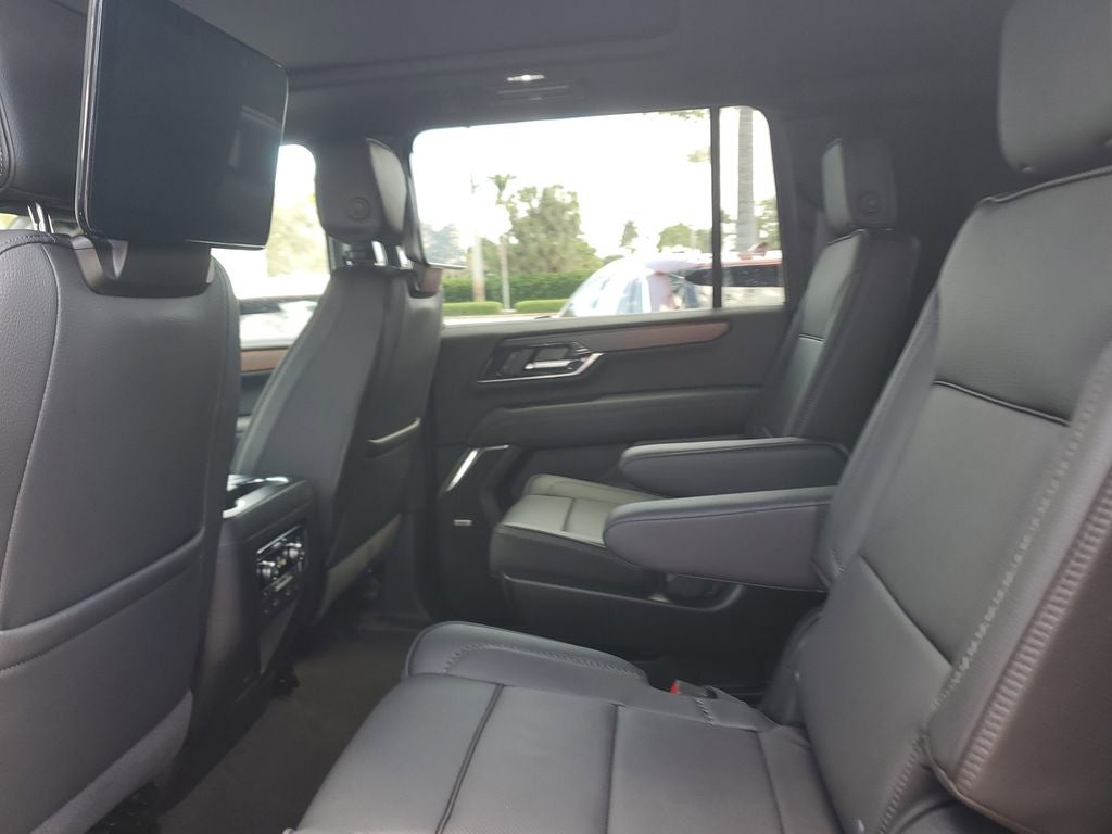 2025 GMC Yukon XL Denali