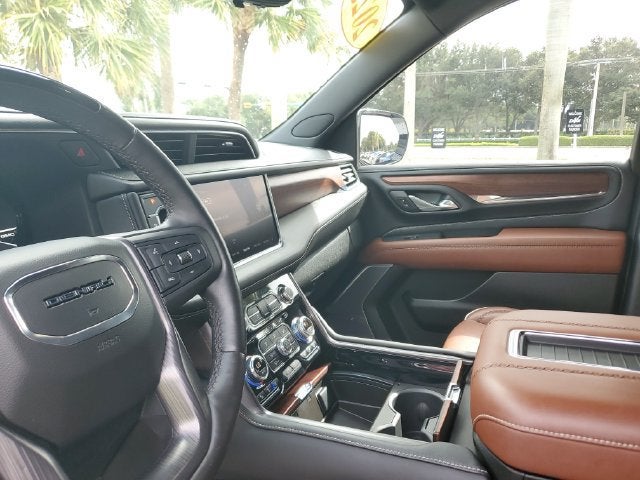 2023 GMC Yukon XL Denali Ultimate