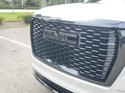 2023 GMC Yukon XL Denali Ultimate