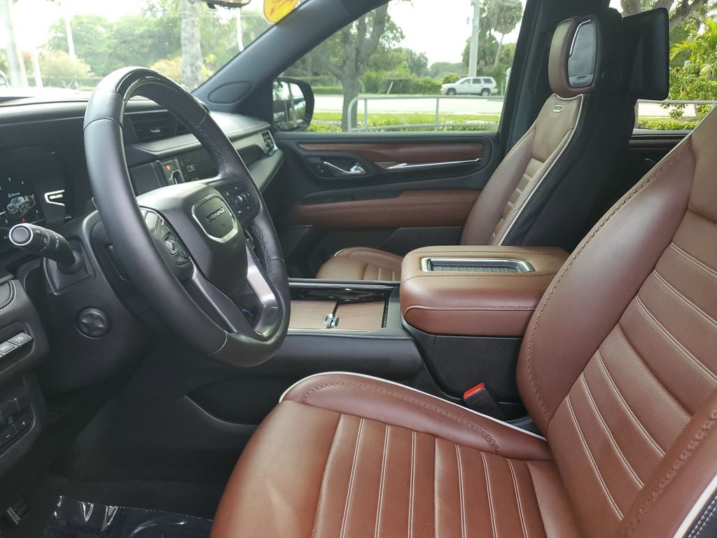 2023 GMC Yukon XL Denali Ultimate