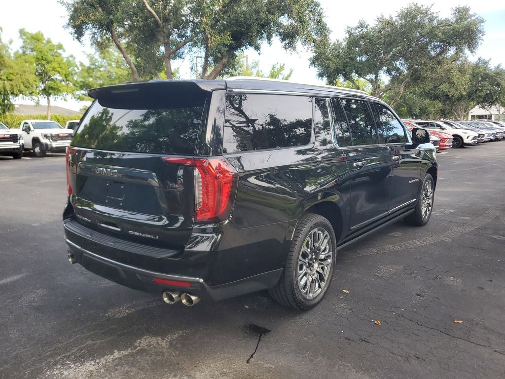 2023 GMC Yukon XL Denali Ultimate