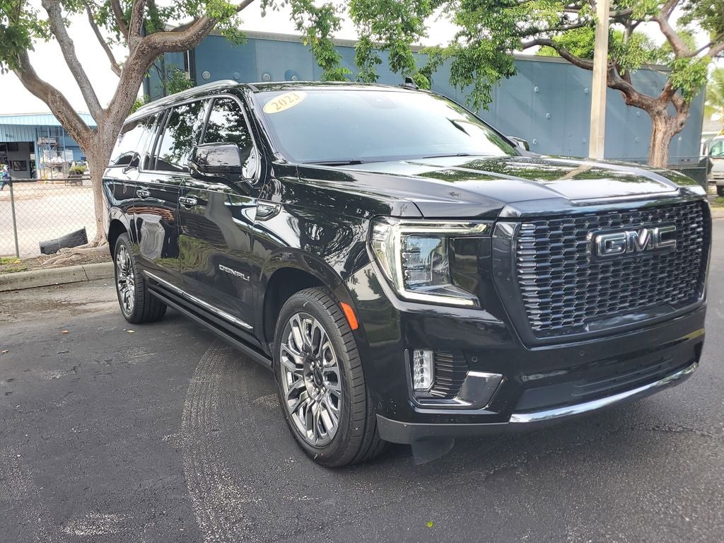 2023 GMC Yukon XL Denali Ultimate