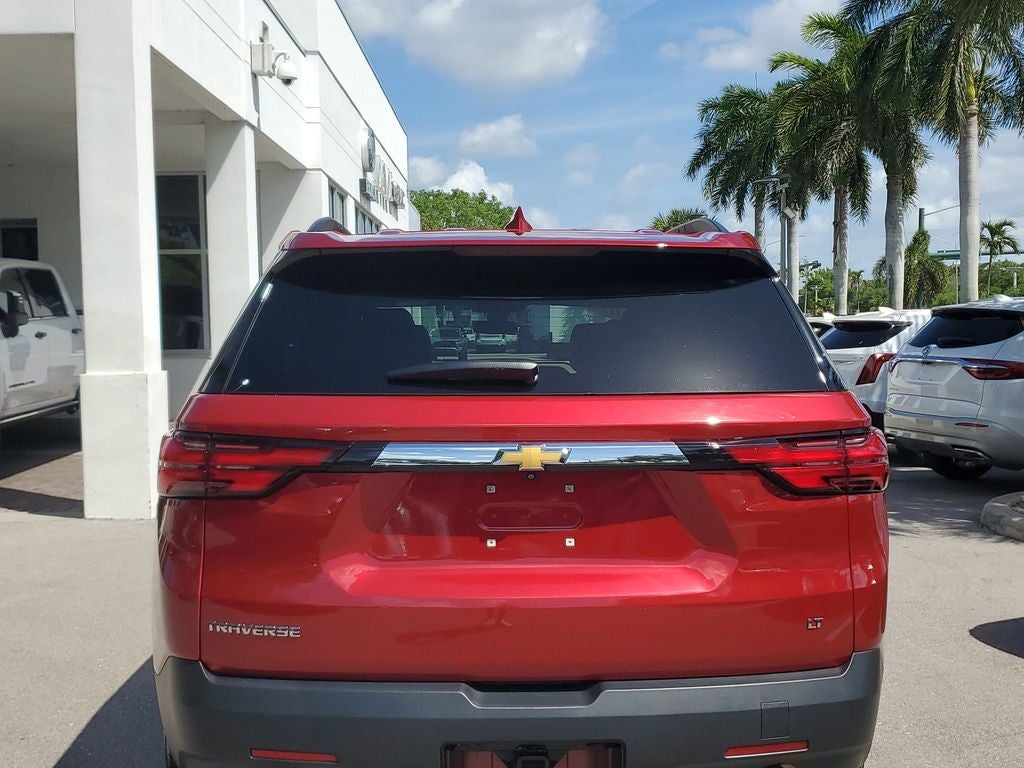 2023 Chevrolet Traverse LT Leather