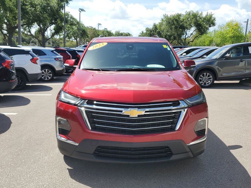 2023 Chevrolet Traverse LT Leather