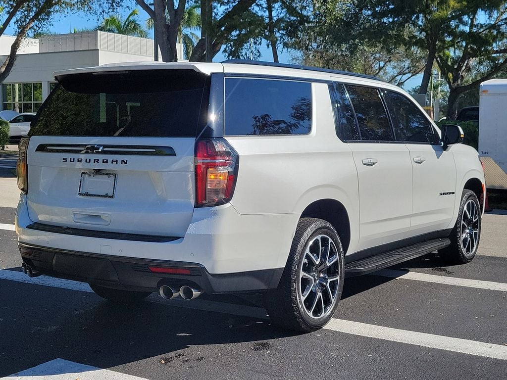 2022 Chevrolet Suburban RST