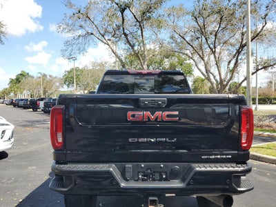 2023 GMC Sierra 2500 HD Denali
