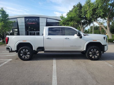 2024 GMC Sierra 2500 HD Denali