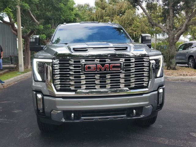 2024 GMC Sierra 2500 HD Denali
