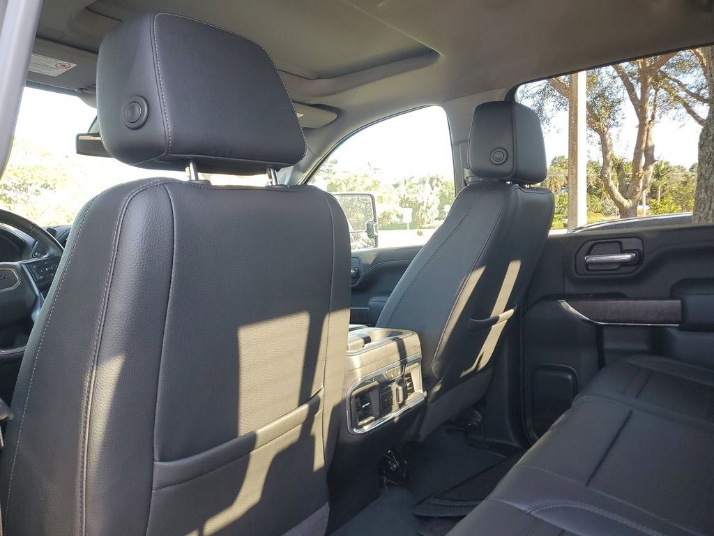 2023 GMC Sierra 3500 HD Denali