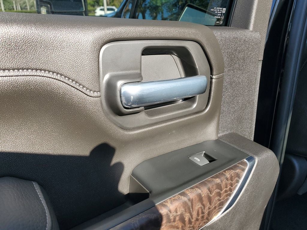 2023 GMC Sierra 3500 HD Denali