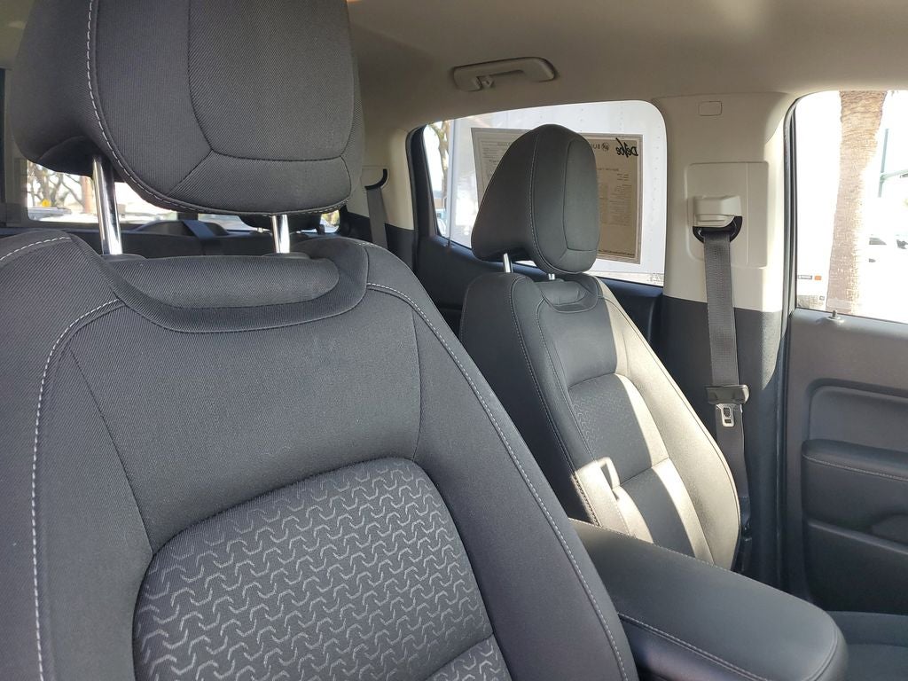 2020 GMC Canyon SLE