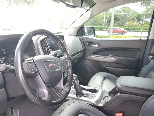 2022 GMC Canyon 4WD AT4 w/Leather