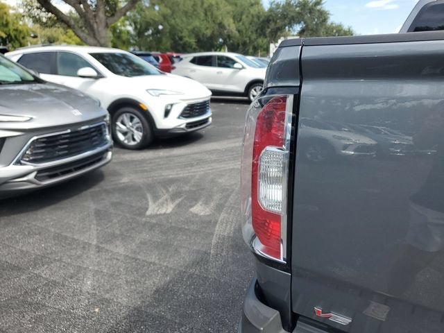 2022 GMC Canyon 4WD AT4 w/Leather