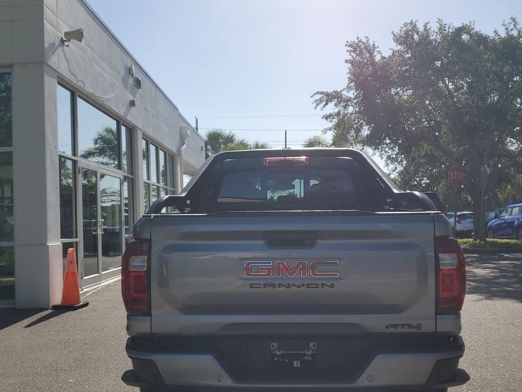 2025 GMC Canyon AT4