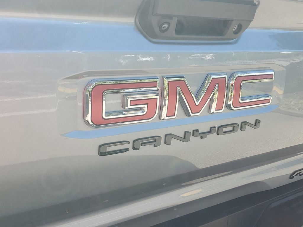 2025 GMC Canyon AT4