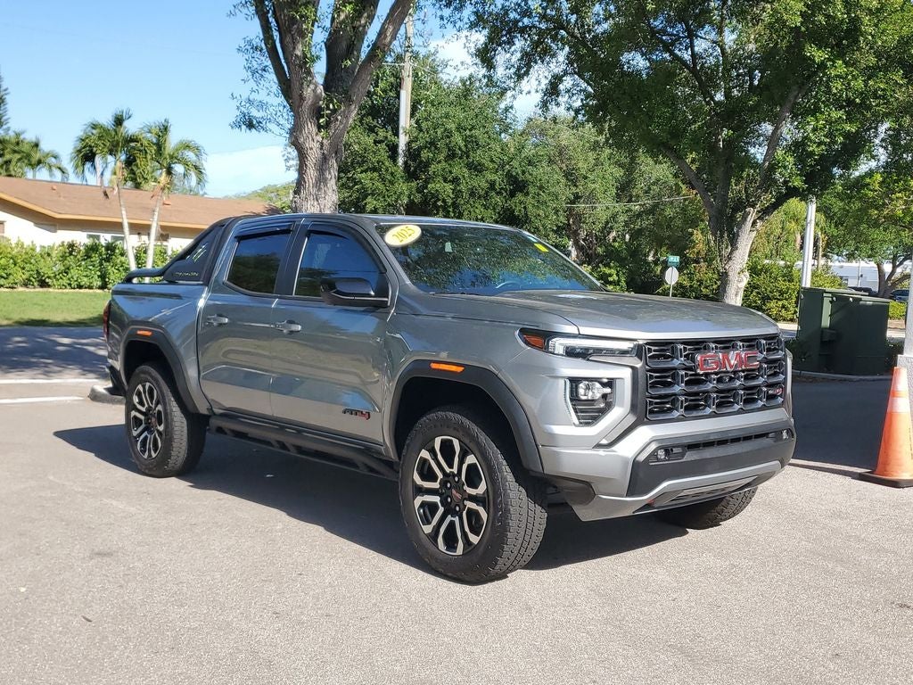 2025 GMC Canyon AT4