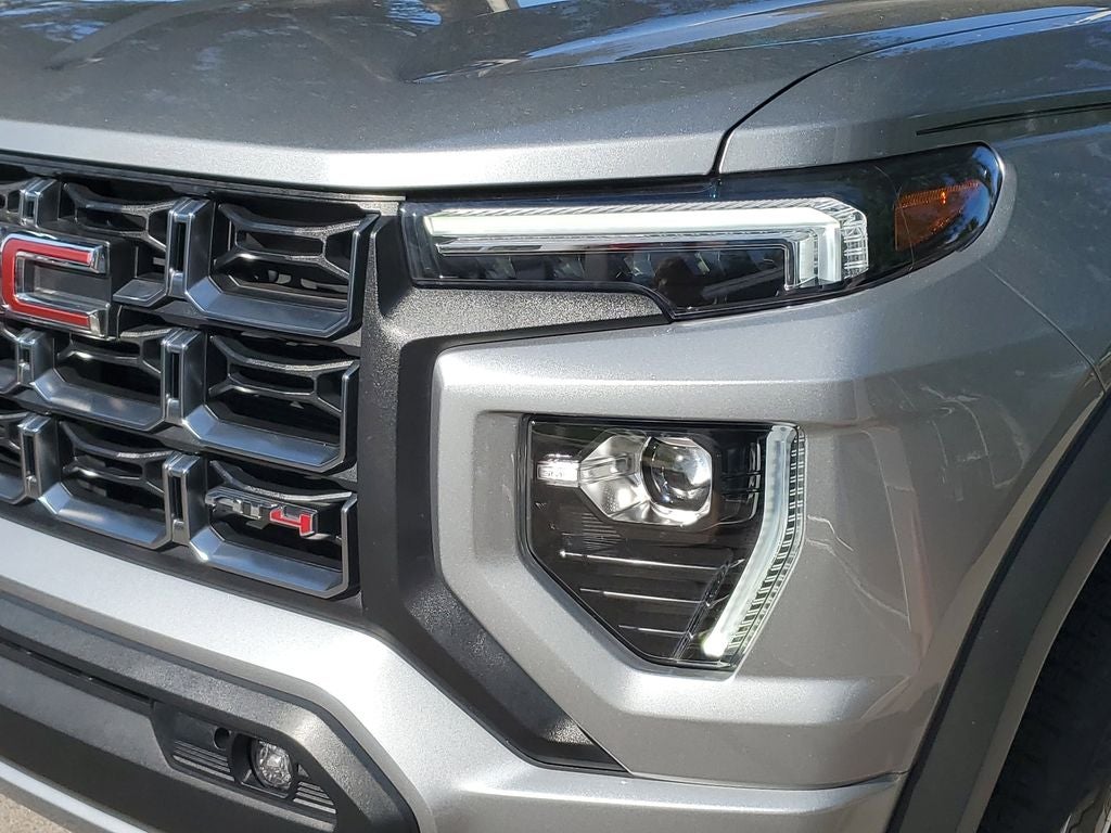2025 GMC Canyon AT4