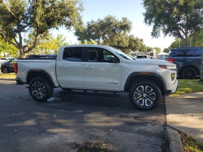 2024 GMC Canyon AT4