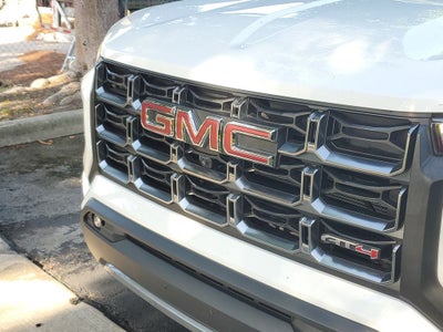2024 GMC Canyon AT4