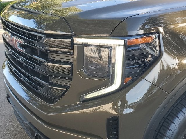 2024 GMC Sierra 1500 Elevation - Photo 10
