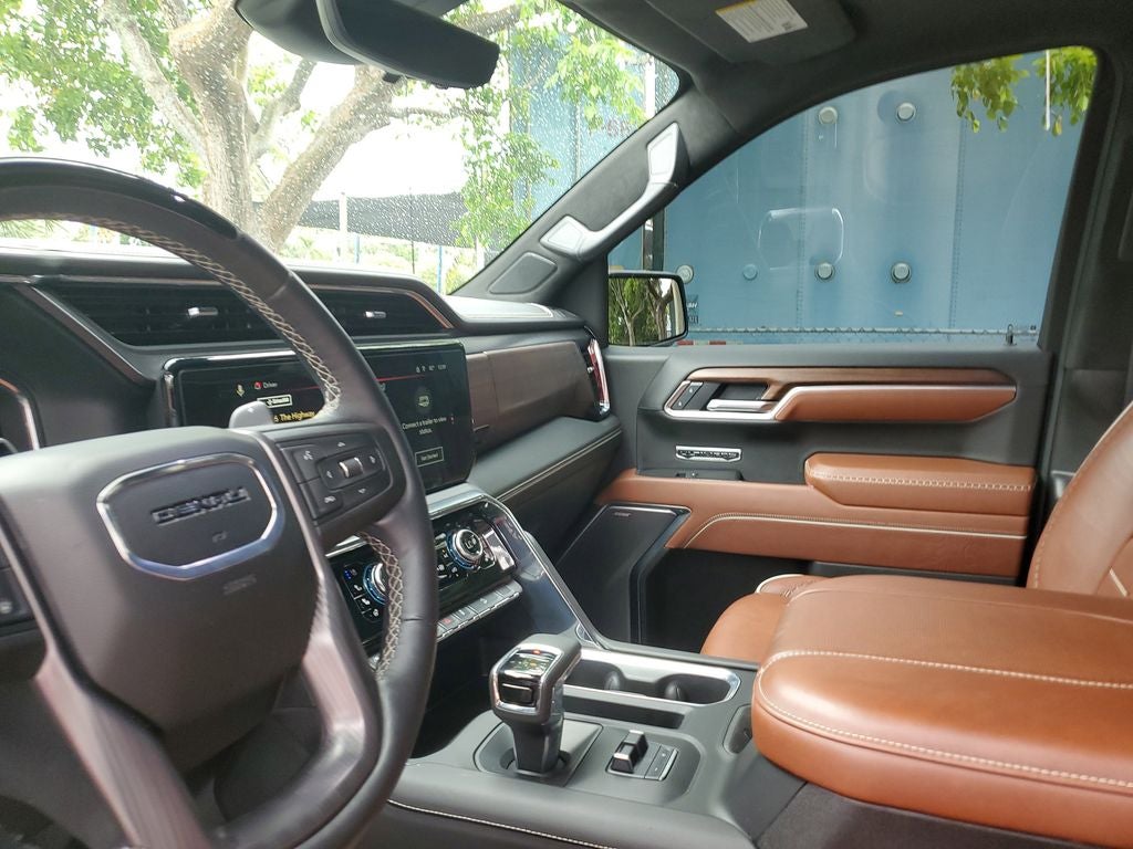 2025 GMC Sierra 1500 Denali Ultimate
