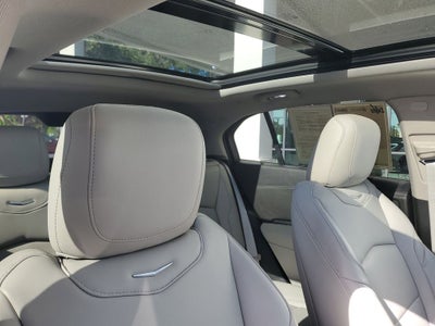 2023 Cadillac XT4 Premium Luxury