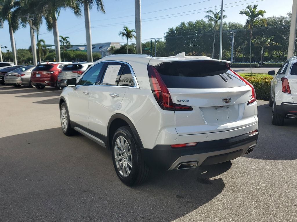 2023 Cadillac XT4 Premium Luxury