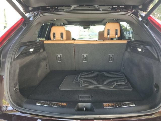 2020 Cadillac XT4 AWD Premium Luxury
