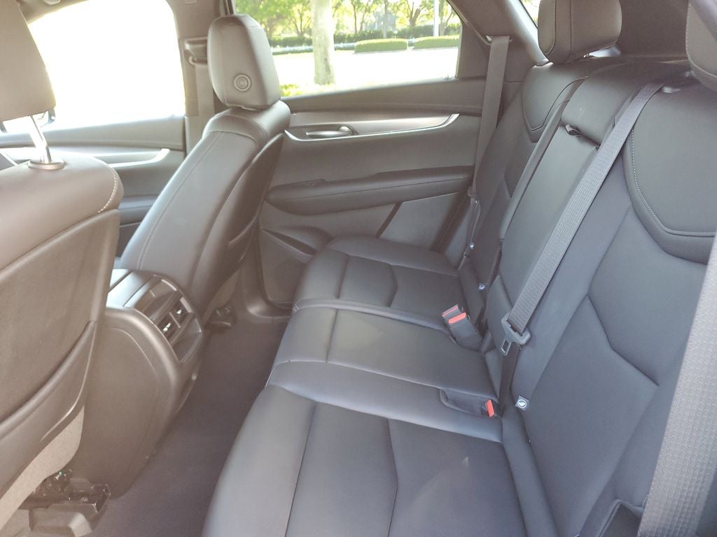 2023 Cadillac XT5 Luxury