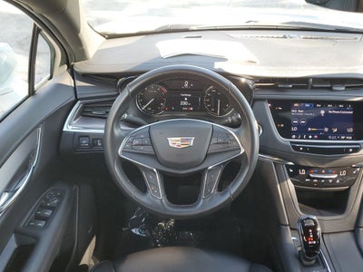 2023 Cadillac XT5 Luxury