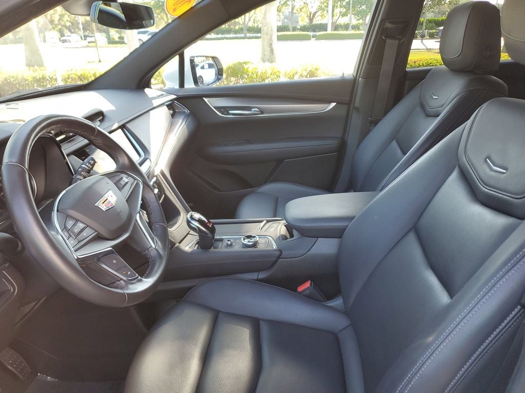 2023 Cadillac XT5 Luxury