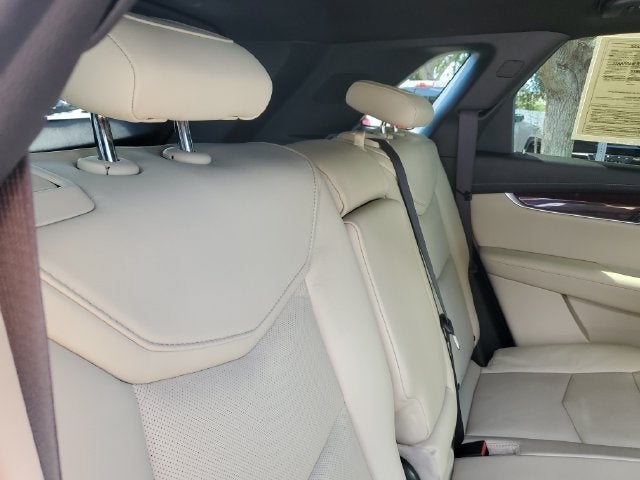 2017 Cadillac XT5 Luxury - Photo 25
