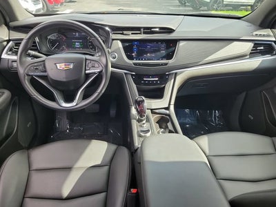 2024 Cadillac XT6 Luxury