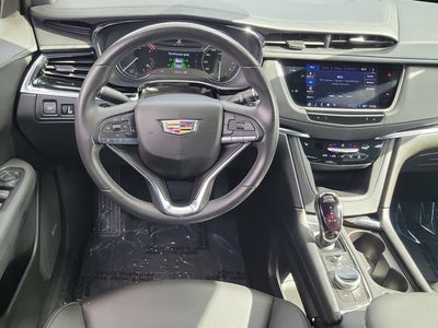 2024 Cadillac XT6 Luxury