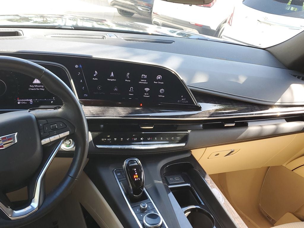 2022 Cadillac Escalade Premium Luxury