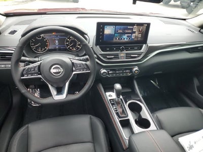 2025 Nissan Altima SR FWD