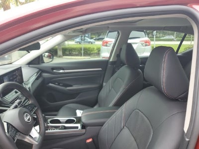 2025 Nissan Altima SR FWD