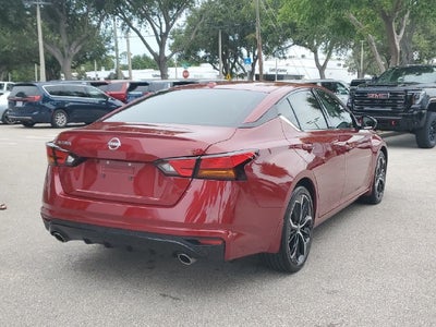 2025 Nissan Altima SR FWD
