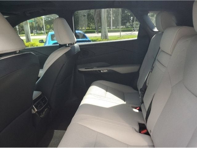 2023 Lexus RX 350 - Photo 12