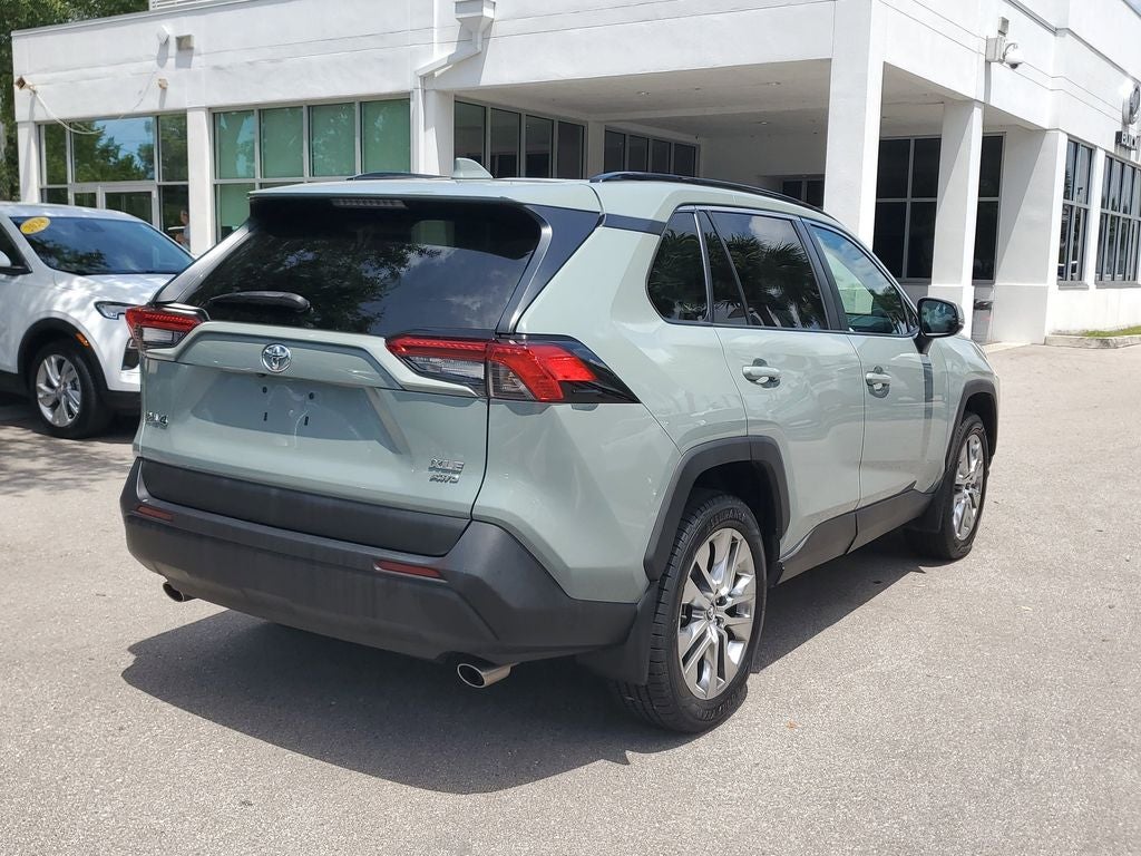 2020 Toyota RAV4 XLE Premium