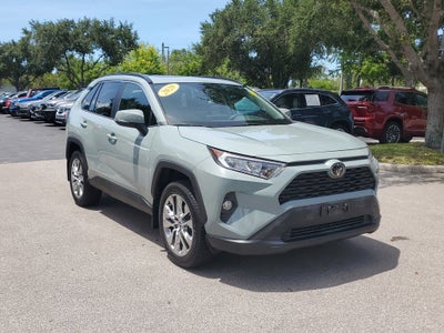 2020 Toyota RAV4 XLE Premium