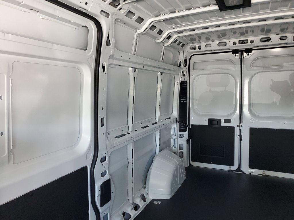 2026 RAM ProMaster Cargo Van SLT