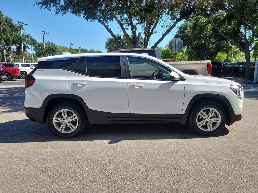 2024 GMC Terrain SLE
