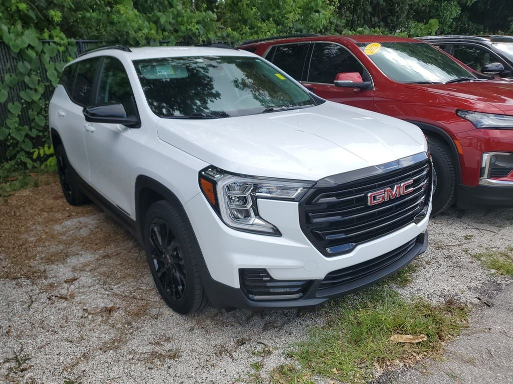 2023 GMC Terrain SLE