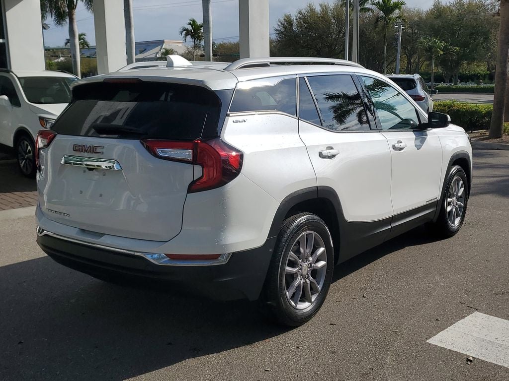 2023 GMC Terrain SLT