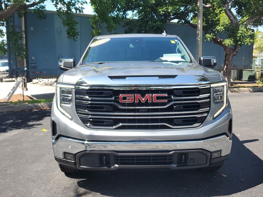2024 GMC Sierra 1500 SLT