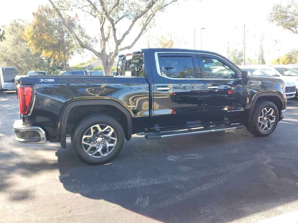 2022 GMC Sierra 1500 SLT