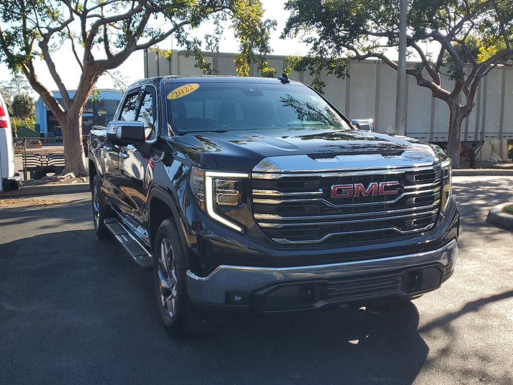 2022 GMC Sierra 1500 SLT